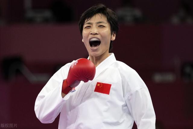 1628256444043088356.jpeg 尹笑言遗憾摘银:爱打女孩从排球赛场到空手道擂台