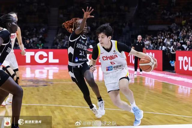 中国女篮，距离世界杯一步之遥