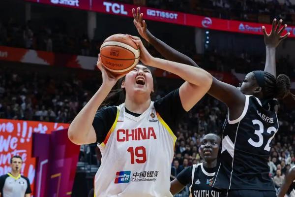 中国女篮，距离世界杯一步之遥